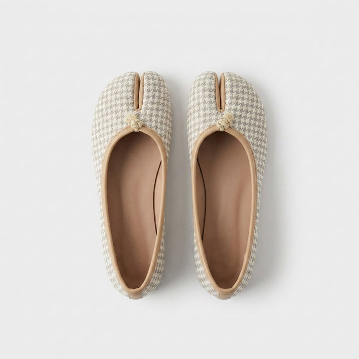 Tabi Avoine — coloris beige à carreaux