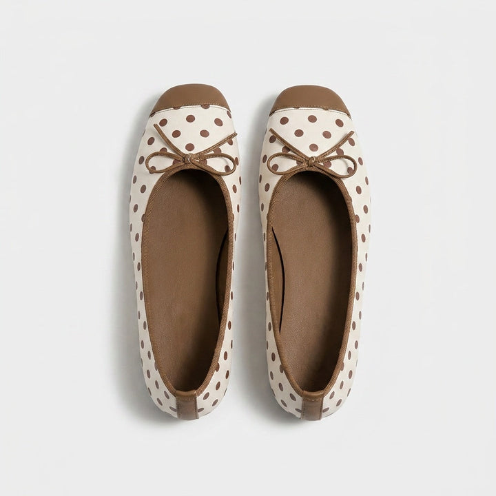 Ballerine Latte — coloris crème et brun